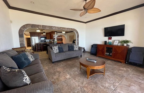 Sandy Beach Casa | Caballo De Mar Beach House - 3 bedroom/3 bathroom house right on the beach