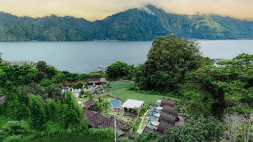 Toya Bungkah Cama Y Desayuno | Cabana Bali Villa