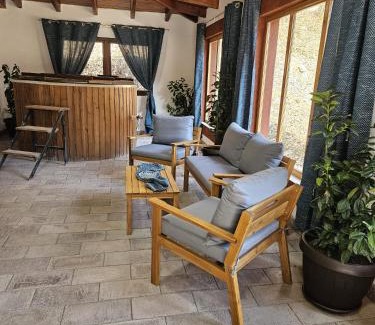 Budureasa Casa | Cabana Cezar