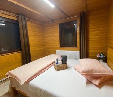 Calinesti Casa | Cabana cu Mesteceni