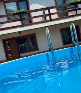 Sadu Cabina | Cabana cu piscină ALLEGRIA - TOCILE , jud SIBIU