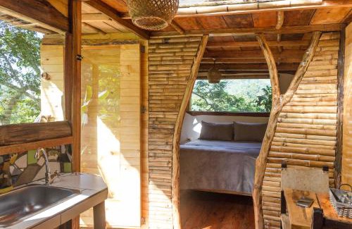 Pijao Casa | Cabana del Rio Lejos Pijao, Finca Flora del Rio