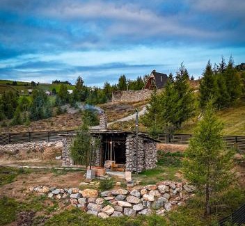 Maguri-Racatau Chalet De Esquí | Cabana DenZ