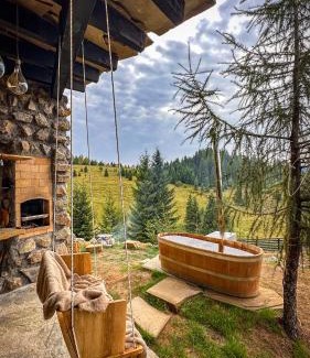 Maguri-Racatau Chalet De Esquí | Cabana DenZ