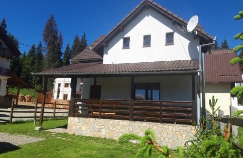 Sugag Cabina | CABANA DORULUI