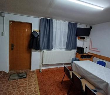 Lupeni Casa | Cabana FARA NUME