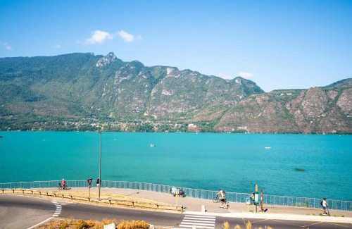 Tresserve Apartamento | CABANA & Fenêtre sur Lac - Terrasse & Parking