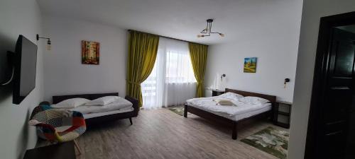 Rasnov Cabina | Cabana Floare de Colt 2