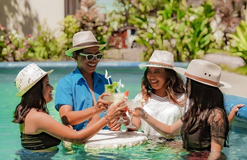Las Penitas Casa | Cabaña Para 5 Personas Y Piscina