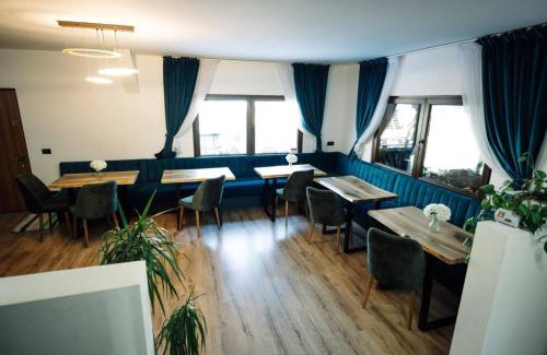 Borsa Casa | Cabana La Conac