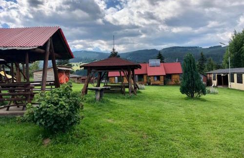 Saru Dornei Casa | Cabana La Plai Vest - cozy private place in the mountain