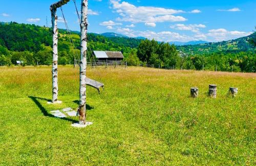 Moisei Casa | Cabana Maramures Landscape