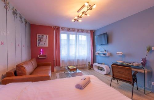 Flace Apartamento | Cabana & Miami 70's - Proche Parking et Épicerie