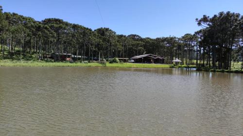 Bom Jardim da Serra Casa | Cabana no Lago, Paz e Aconchego