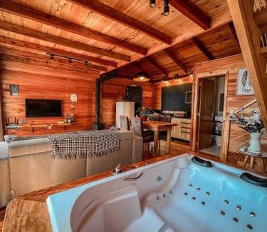 Nova Petropolis Apartamento | Cabana Rústica com vista para as Montanhas