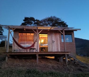 Passa Quatro Cabina | Cabana Serra do Vento
