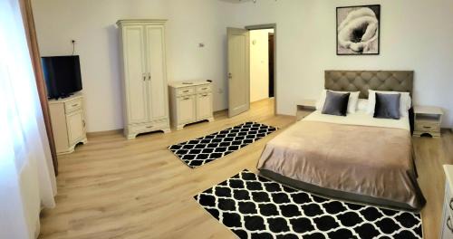 Ipotesti Casa | Cabana Stejarul