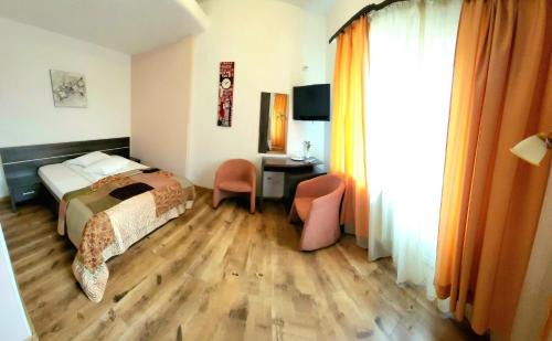 Ipotesti Casa | Cabana Stejarul