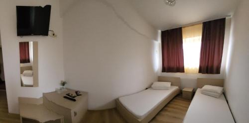Ipotesti Casa | Cabana Stejarul