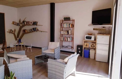 Marcillac-la-Croisille Cabina | Cabane 3 étoiles - Piscine - eeiiff