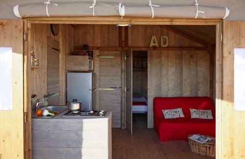 Souillac Cabina | Cabane 4 étoiles - Piscine - ccbbgeg