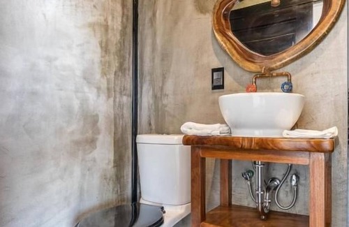 Barra de Colotepec Hotel | Cabane Container Hotel - Adults Only