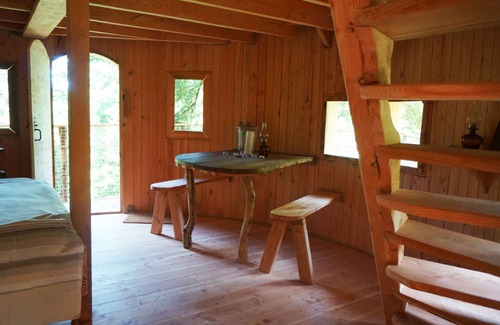 La Tour-dʼAuvergne Cabina | Cabane Meïzou Matà-Cabaña de madera-Baño Privado-Vista al bosque