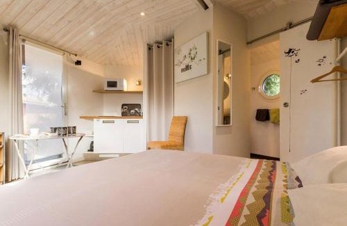 Port-Saint-Pere Cama Y Desayuno | Cabane perchée avec lit king-size, salle d'eau, kitchenette, TV, Wi-Fi et petit-déjeuner inclus - FR-1-306-1237