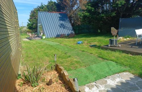 Plouzane Otro | Cabane Tipi près du phare du Minou en pleine campagne GR34 vélo calme isolé ferme
