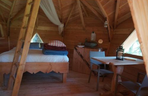 La Tour-dʼAuvergne Chalet De Esquí | Cabanes des Volcans