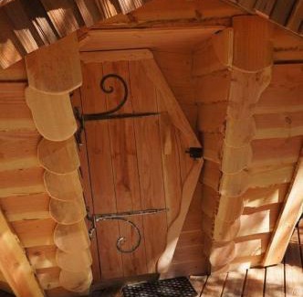 La Tour-dʼAuvergne Chalet De Esquí | Cabanes des Volcans