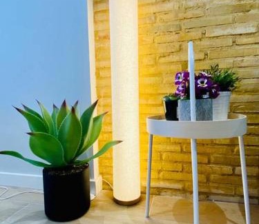 El Cabanyal Apartamento | Cabanyal Room 5 - New & Stylish by the Beach