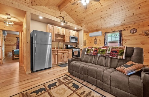 Atlanta Cabina | Cabin #1 at Northern Comfort with opt. side x side rental