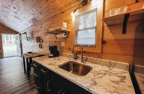 Hartwell Apartamento | Cabin #1 Studio Style