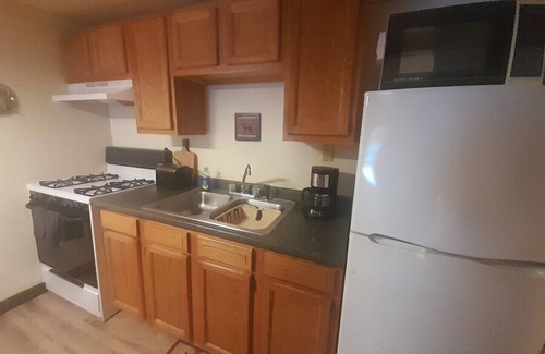 Blue Mountain Lake Cabina | Cabin 1 - Unit 1 at Blue Mountain Rest
