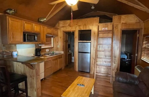 Negreet Cabina | Cabin 11 at Tranquility Bay Resort