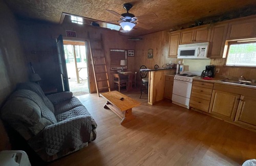 Negreet Cabina | Cabin 14 at Tranquility Bay Resort