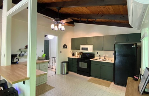 Elmira Cabina | CABIN 14: Summertime in Northern Michigan!