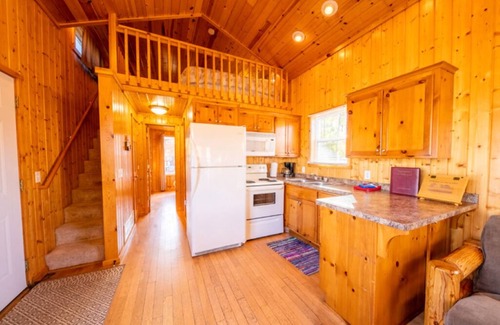 Isle Complejo | Cabin 19 - 1 Bedroom with spacious loft