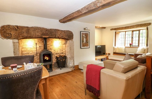 Castle Combe Cabaña | Casa rural ∙ 2 habitaciones ∙ 4 huéspedes