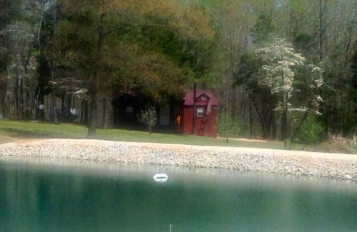 Camden Cabina | Cabina # 2, Kentucky Lake, Bass Fishing, Camden, Tn, (Nashville 1, Memphis 1. 5)