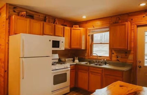 Gaylord Casa | Cabin 2388 - Appealing Log Cabin within Resort