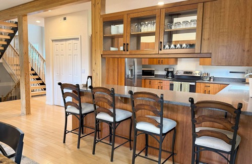Garden Valley Cabina | Cabin 26: Scenic & Spacious 2-Building cabin in Garden Valley/6 Bed/4.5 Bath