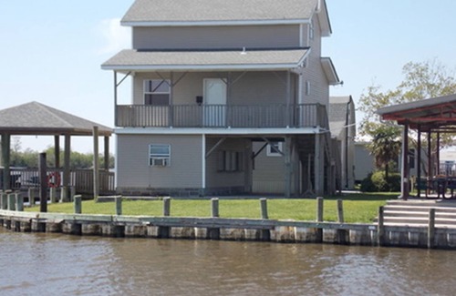 Lafitte Cabina | Cabaña 3 - Puerto Jean Lafitte