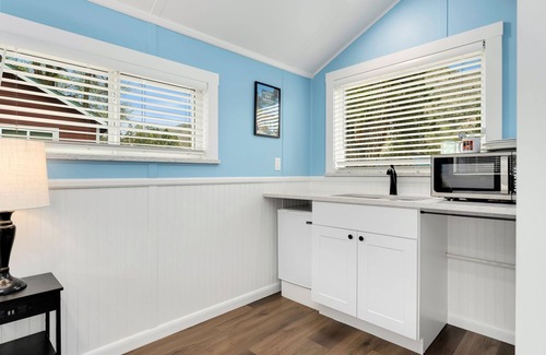 Poudre Park Cabina | Cabin 3- The Big South