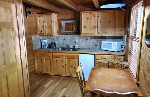 Galax Apartamento | Cabin 305 - Mountain Treasure