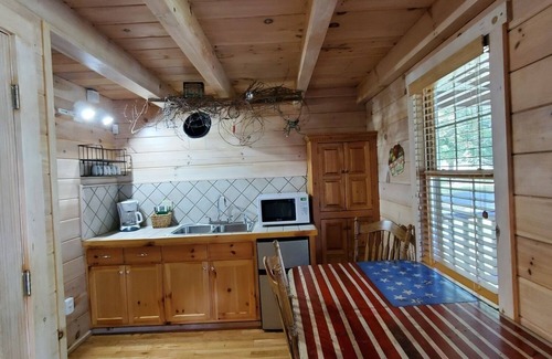 Galax Apartamento | (Cabin 309) Old Glory