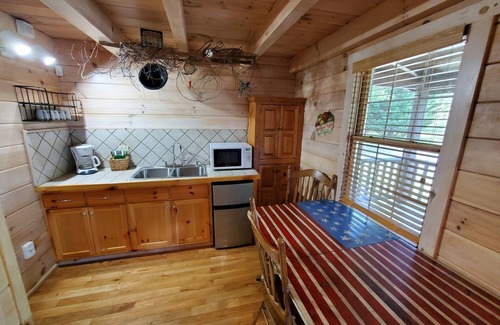 Galax Apartamento | (Cabin 309) Old Glory