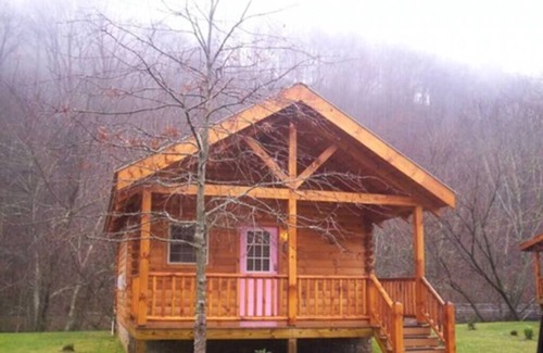 Galax Apartamento | (Cabin 311) Chance for Romance