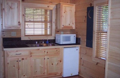Galax Apartamento | Cabin 317 - Three's a Crowd